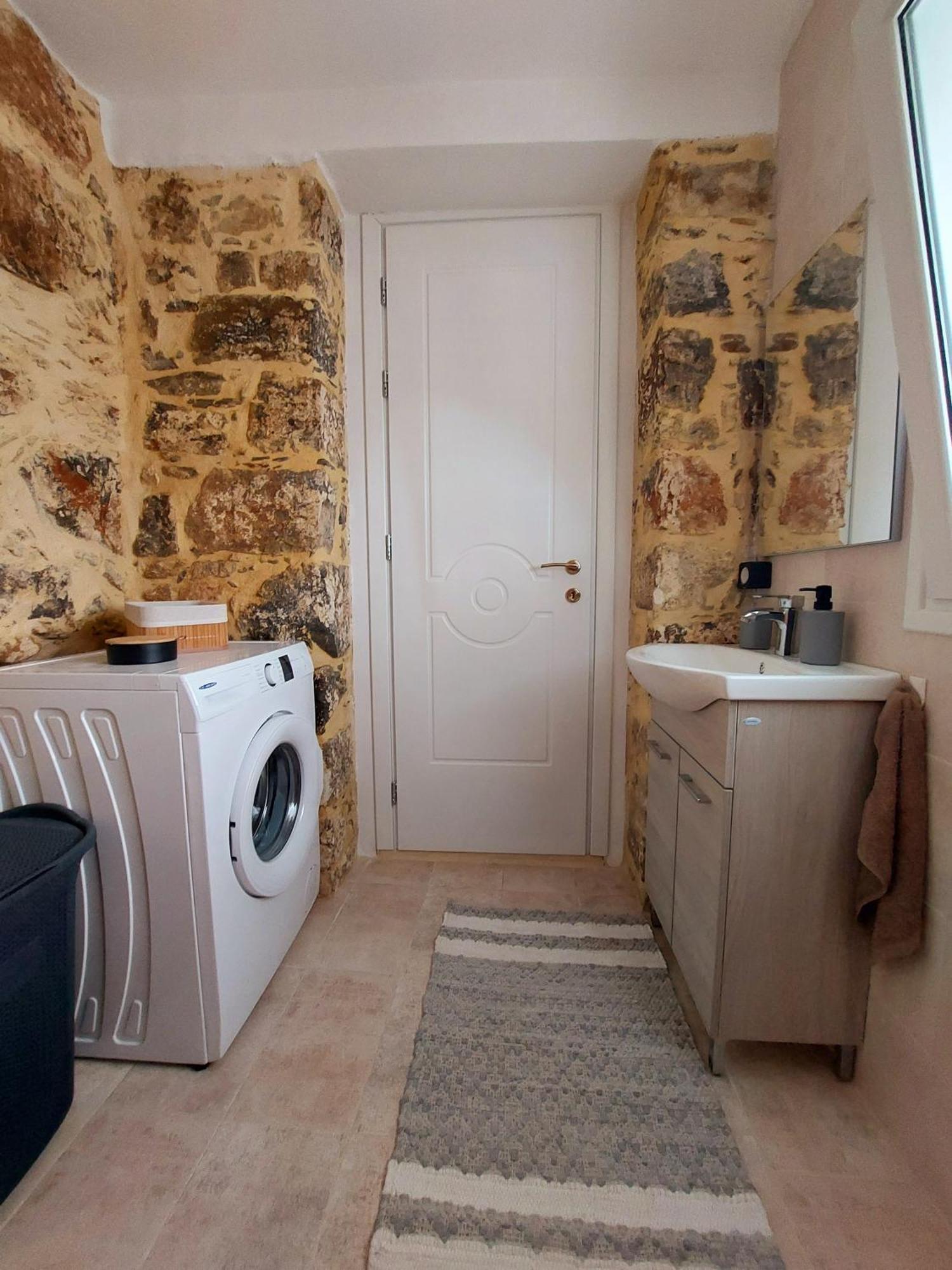 Roza Stone Studio & Suite Goníai Extérieur photo